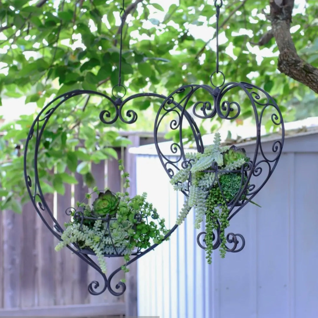 Hanging Metal Heart Planters- Set of 2